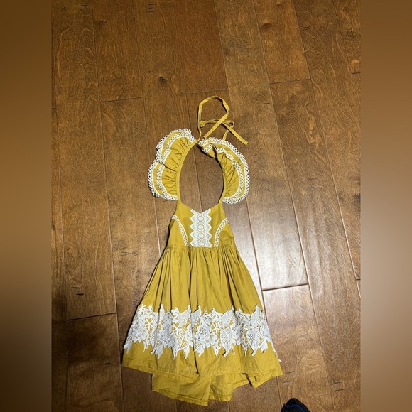 Trish scully child dress size 12/18 months very detailed design - Picture 1 of 6